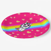 Roze regenboogeenheid met vlinder op neus papieren bordje (Gekanteld)