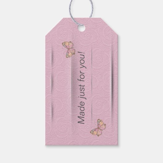 Roze reliëf met vlinder cadeaulabel (Voorkant)