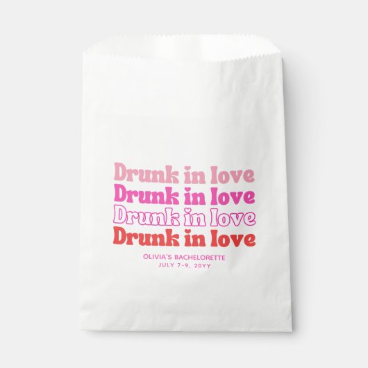 Roze Retro Bachelorette-feest Drunk in Love Bedankzakje (Voorkant)