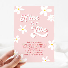 Roze Retro Daisy Nine is een vibe verjaardag Kaart