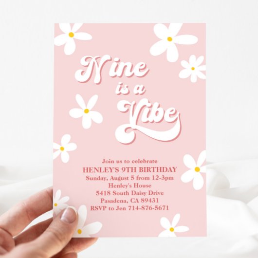 Roze Retro Daisy Nine is een vibe verjaardag Kaart