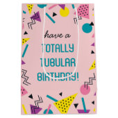 Roze Retro Funny 80s Slang Birthday Gift Bag Medium Cadeauzakje (Achterkant)