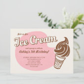 Roze Retro Ice Cream Birthday Party-uitnodigingen Kaart (Staand voorkant)