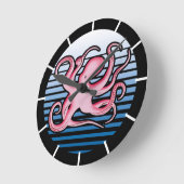 Roze Retro Octopus Ronde Klok (Hoek)