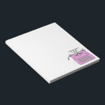 Roze retro  schrijfmachine vanaf het bureau van notitieblok<br><div class="desc">De  typemachine wordt in roze,  aanpasbaar met jouw tekst,  gespoten.</div>