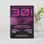 Roze Retrowave 30e Verjaardagsfeestuitnodiging Kaart (Staand voorkant)