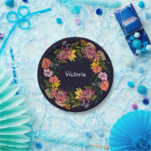 Roze rode en gele paasbloem, schuurkarton papieren bordje (Feest)