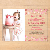 Roze Rode Harten Kleine Liefje Eerste Verjaardag Acryl Uitnodigingen (Voorkant)
