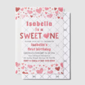 Roze Rode Harten Sweet Een Valentijn Eerste Verjaa Vellum Uitnodigingen (Offset (Uitnodiging))