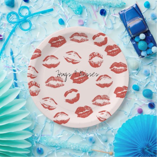 Roze rode lippen kus papieren bordje (Feest)