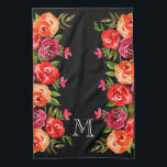 Roze rode Oranje bloemen op zwart Theedoek<br><div class="desc">Florale patronen van rode, oranje, roze en bruine bloemen en groene bladeren op ELKE COLOR-ACHTERGROND - wij shows zwart. Personaliseer met een monogram, een initiaal, een naam, of een gezegde. Geweldig voor jezelf, een cadeau, een huwelijkscadeau, een cadeau voor het huishouden of voor moederdag.</div>
