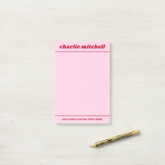 Roze rode retro naam post-it® notes (Op bureau)
