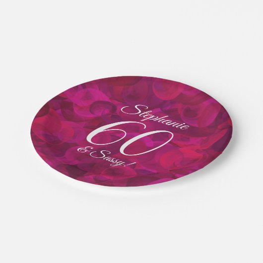Roze rode Rose 60 en Zassy Birthday Party Papieren Bordje (Gekanteld)