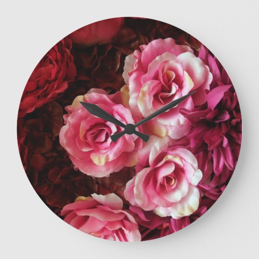 Roze, rode rozen: stof achtergrond. grote klok (Voorkant)