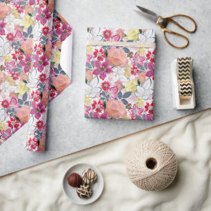 Roze, rode waterverf bloemen. cadeaupapier