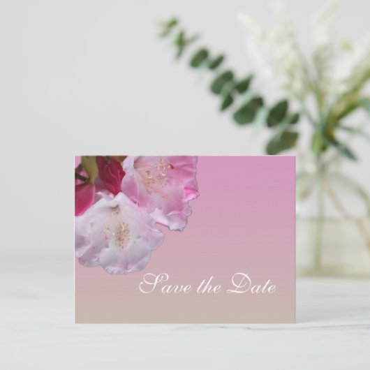  roze rododendron bloemen behalve de datum aankondigingskaart (Staand voorkant)