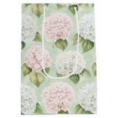 Roze romantische blauwe witte bloemrijke bruidsmeu medium cadeauzakje (Achterkant)