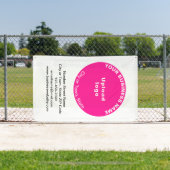 Roze Ronde Bedrijfsmerk op Portret Banner (Insitu)