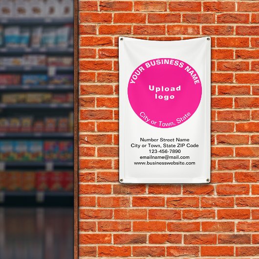 Roze Ronde Bedrijfsmerk op Portret Banner