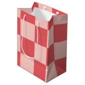Roze Rood Geruit Gingham Patroon Medium Cadeauzakje (Voorkant Gekanteld)