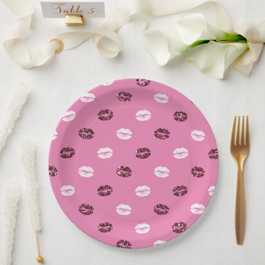 Roze Rood Glitter Wit Kisses Lippen Papieren Bordje (Huwelijk)