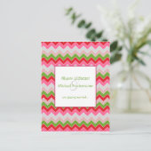 Roze Rood Groen Grijs Chevron Stripe Bewaar de dat Aankondigingskaart (Staand voorkant)