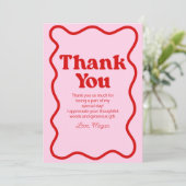 Roze Rood Retro Wavy Border Verjaardagsfeest Bedankkaart (Staand voorkant)