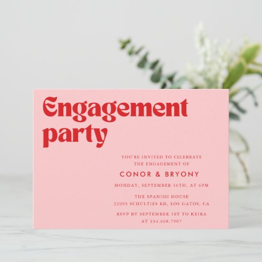Roze Rood Verlovingsfeest Uitnodiging (Staand voorkant)