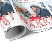Roze Rood Vrolijk Kerstscript Familiefoto Cadeaupapier (Rol Hoek)