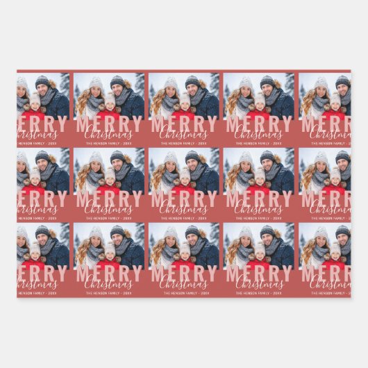 Roze Rood Vrolijk Kerstscript Familiefoto Inpakpapier Vel (Voorkant 3)