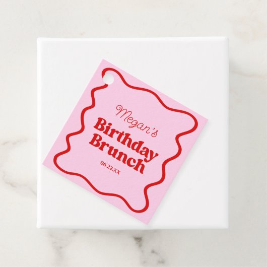 Roze Rood Wavy Border Verjaardag Brunch Party Bedankjes Labels (In situ)