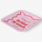 Roze Rood Wavy Border Vrijgezellenfeest Brunch Papieren Bordje (Gebogen)