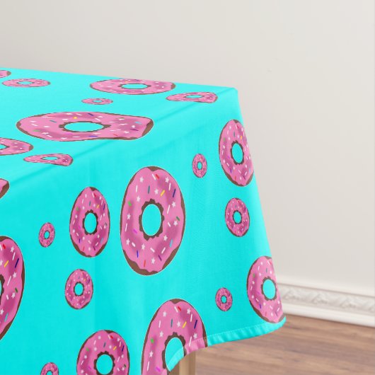 Roze roomdonuts tafelkleed (Voorbeeld)