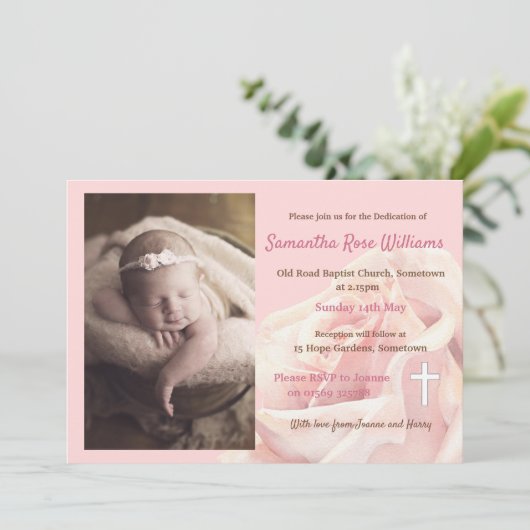 Roze roos baby meisje foto Toewijding Kaart (Staand voorkant)