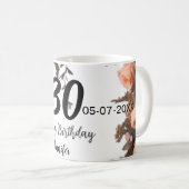Roze roos bloem moderne 30e verjaardag koffiemok (Voorkant rechts)