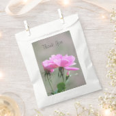 Roze roos en grijze gunstzak bedankzakje (Geknipt)