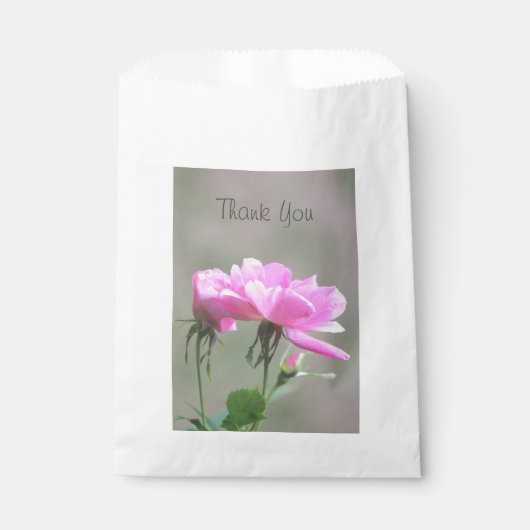 Roze roos en grijze gunstzak bedankzakje (Voorkant)
