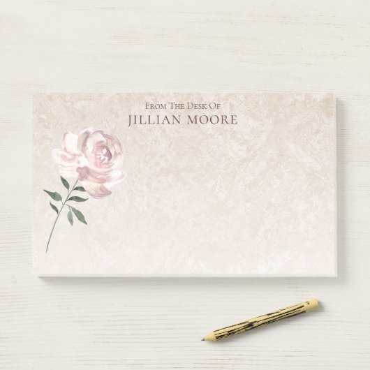 Roze roos in bloei post-it® notes (Op bureau)