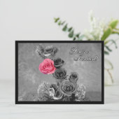 Roze roos met zwarte en witte achtergrond (Staand voorkant)