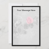 Roze roos met zwarte en witte achtergrond (Achterkant)