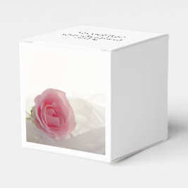 Roze Roos op Witte Bruiloft Bedankdoosjes