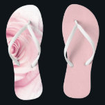 Roze roos Teenslippers, volwassen Teenslippers<br><div class="desc">Roos Teenslippers. Ontwerp aangepast voor volwassenen. (Moet mogelijk het linker ontwerp voor kinderflops aanpassen of zie het flip-flop-ontwerp voor kinderen)</div>