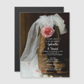 Roze Roos van het Land en Cowboy Boots Western Wed Magnetische Uitnodiging (Voorkant / Achterkant)