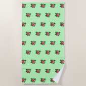 Roze Rose Bloem Naadloos Patroon op Lichtgroen Strandlaken (Voorkant)