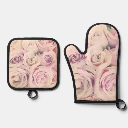 Roze Rose Blush Oven Mitt en Pot Holder Set (Voorkant)