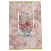 Roze Rose Bouquet Gold Bee Crown Blue Teapot Bride Medium Cadeauzakje (Achterkant)