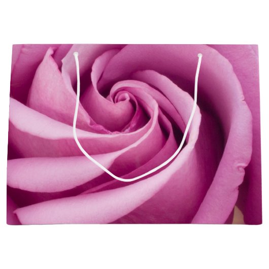 Roze Rose gevouwen tot perfectie Groot Cadeauzakje (Voorkant)