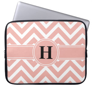 Roze Rose Gold Faux Folie White Chevron Monogram Laptop Sleeve