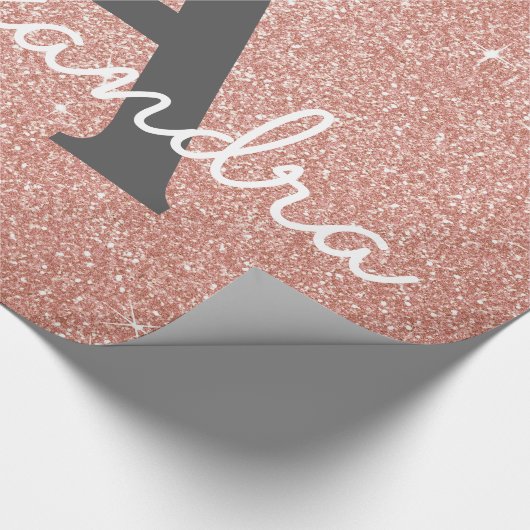 Roze Rose Gold Glitter en Sparkle Monogram Cadeaupapier (Hoek)