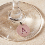 Roze Rose Gold Glitter en Sparkle Monogram Wijnglashanger<br><div class="desc">Roze Rose Gold en Bourgogne Faux Glitter en Sparkle Elegant Monogram Wine Charm. Deze Wijnhandboeken kunnen worden aangepast om uw initiaal en voornaam op te nemen. De Roos Gold Glitter Wine Charms geeft een geweldig Vrijgezellenfeest,  Birthday Party of Bachelorette Party cadeau aan die speciale persoon die van roze houdt.</div>